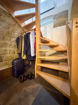Ein Etagenbett oder Etagenbetten in einem Zimmer der Unterkunft Atelier Dresden Neustadt