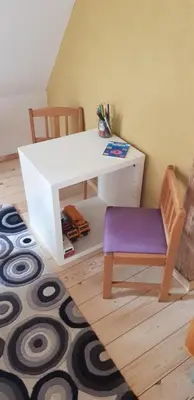 Ein Sitzbereich in der Unterkunft Ferienwohnung Salamander