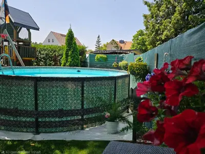 Der Swimmingpool an oder in der Nähe von Ferienwohnung *Zur Weinbergstraße*