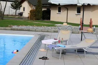 Der Swimmingpool an oder in der Nähe von Natur- und Aktivresort Senftenberg