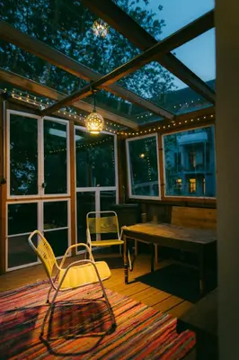 Grundriss der Unterkunft The Upholstery Tinyhouse Deluxe Eco Chalet Kreativ Citynah
