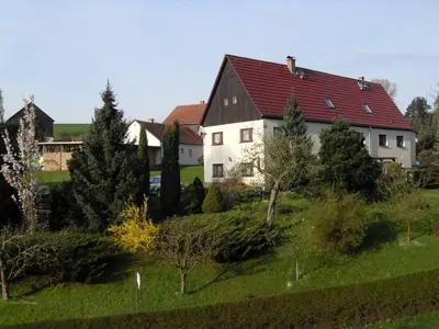 Ein Garten an der Unterkunft Ferienwohnung Dagmar Mergen
