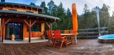 Der Swimmingpool an oder in der Nähe von Ferienhaus Siebenschläfer im Sandsteinidyll