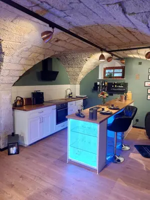 Küche/Küchenzeile in der Unterkunft Liebesgewölbe Pirna - romantisches Apartment für Paare in der Sächsischen Schweiz