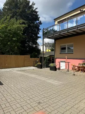 Das Gebäude in dem sich die Ferienwohnung befindet