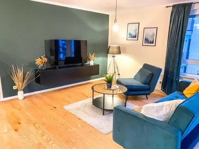 TV/Unterhaltungsangebot in der Unterkunft Stilvolles 60qm City Apartment Zentrumsnahe 2R