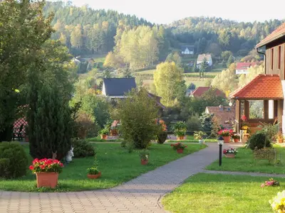 Ein Garten an der Unterkunft Ferienpension Gabriele