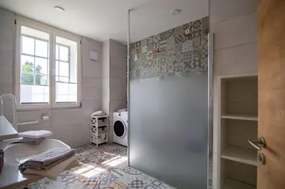 Ein Badezimmer in der Unterkunft Atelier 29: Ferienwohnung am Fuße des Valtenberges