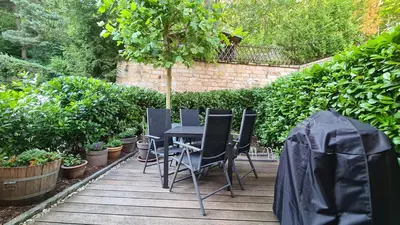 Ein Garten an der Unterkunft Ferienwohnung Kraxlhütte Dresden