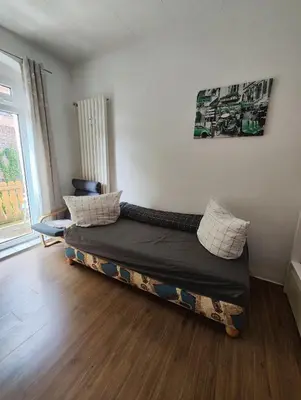 Ein Sitzbereich in der Unterkunft Ferienwohnung Monteurswohnung Großräschen