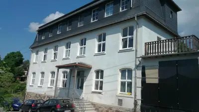 Das Gebäude in dem sich die Ferienwohnung befindet