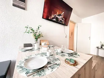 Grundriss der Unterkunft Zentrales Apartment mit TV, Küche und Mikrowelle