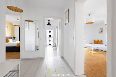 Ein Bett oder Betten in einem Zimmer der Unterkunft PINEAPPLE APARTMENTS - Zwinger I - 80qm - 1x free parking