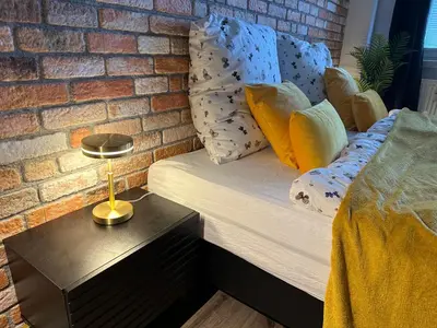 Ein Bett oder Betten in einem Zimmer der Unterkunft ANGEBOT - modern & gemütlich mit Parkplatz, Balkon, WiFi, Waschmaschine - 5min zum Schloss
