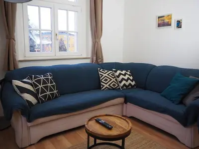 Ein Sitzbereich in der Unterkunft 3-Raum Wohnung in Dresden, ideal für Monteure
