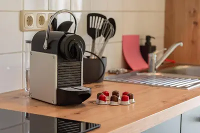 Küche/Küchenzeile in der Unterkunft Studio THREE / Wifi / Netflix / 3 getrennte Betten
