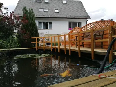 Das Gebäude in dem sich die Ferienwohnung befindet