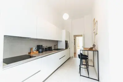 Küche/Küchenzeile in der Unterkunft TIP! Design-Apartment in Toplage 75qm in Szeneviertel