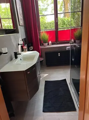 Ein Badezimmer in der Unterkunft Ruhige Wohnung im Fabrikstil in Chemnitz