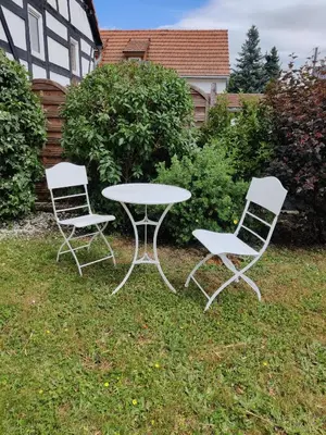 Ein Garten an der Unterkunft Ferienwohnung Obere Aue