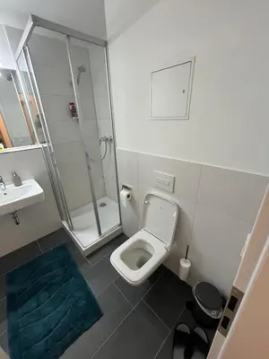 Ein Badezimmer in der Unterkunft New business apartment Nr.20