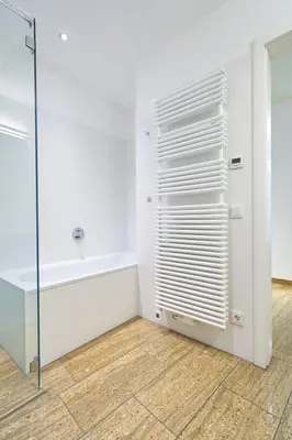 Ein Badezimmer in der Unterkunft Global Living - Design Apartments I City Center I Balcony I Smart-TV I Kitchen I Dresden