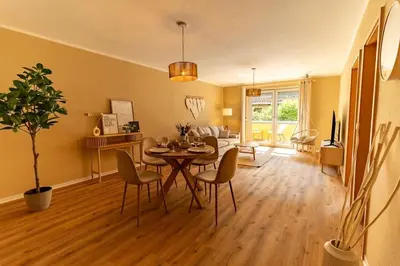 Ein Sitzbereich in der Unterkunft Innenstadt Appartement *Garten*