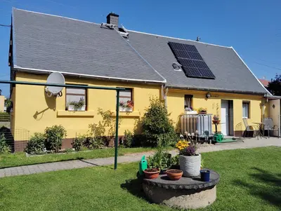 Das Gebäude in dem sich die Ferienwohnung befindet