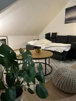 Ein Sitzbereich in der Unterkunft Oasis Appart - Wohnen am Elbtal Dresden - Balkon - Netflix - Tiefgarage