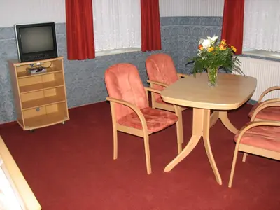 TV/Unterhaltungsangebot in der Unterkunft Hotel Garni Dekorahaus