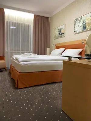 Ein Bett oder Betten in einem Zimmer der Unterkunft Alter Hof