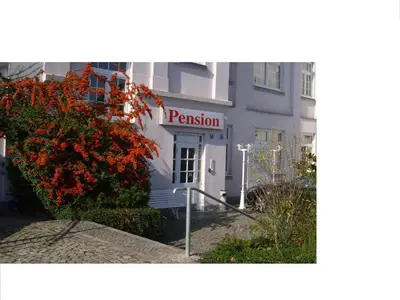 Das Gebäude in dem sich die Pension befindet