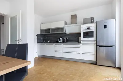 Küche/Küchenzeile in der Unterkunft PINEAPPLE APARTMENTS - Zwinger VIII - 85qm - 1x free parking