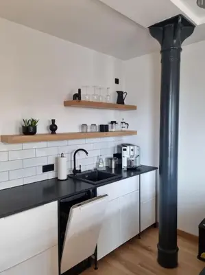 Küche/Küchenzeile in der Unterkunft Komfortables Apartment im Industrial Chic