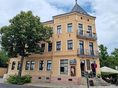 Das Gebäude in dem sich die Ferienwohnung befindet
