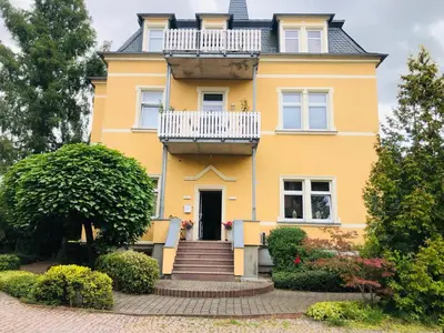 Ein Garten an der Unterkunft Pension&Wellness-Oase-Nossen