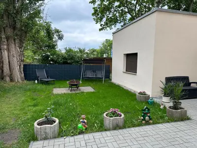 Ein Garten an der Unterkunft Villarina