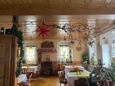 Ein Restaurant oder anderes Speiselokal in der Unterkunft Hotel Stadt Leipzig