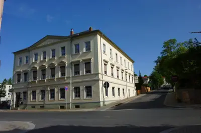 Das Gebäude in dem sich das Hotel befindet