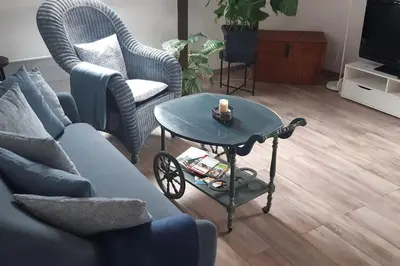 Ein Sitzbereich in der Unterkunft DG-Ferienwohnung