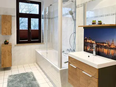 Ein Badezimmer in der Unterkunft FederTraum mit Sauna, sehr gemütlich