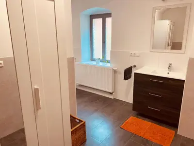 Ein Badezimmer in der Unterkunft Urlaubshof Altkö