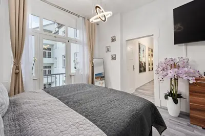Ein Bett oder Betten in einem Zimmer der Unterkunft Meißen Altstadt SmartLuxusOase WLAN Netflix Magenta Disney+
