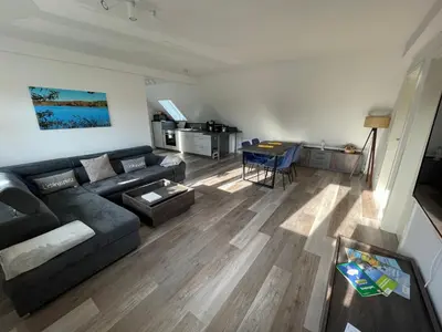 Ein Sitzbereich in der Unterkunft Ferienhaus Helfert FeWo2 mit eigener Terrasse