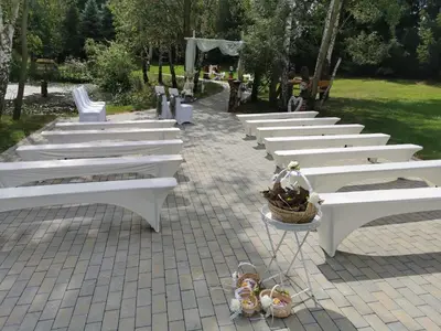 Ein Garten an der Unterkunft Wolfsgrunder Festhof