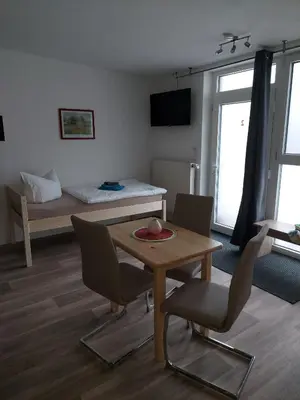 TV/Unterhaltungsangebot in der Unterkunft City-Pension Senftenberg / Apartment Nr. 3