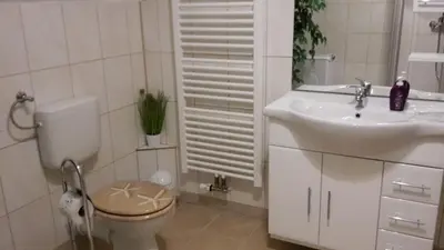 Ein Badezimmer in der Unterkunft Haus zur Sonne