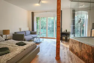 Ein Sitzbereich in der Unterkunft Loft Apartment mit großer Badewanne A
