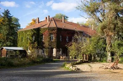 Ein Garten an der Unterkunft Loft Apartment mit großer Badewanne A