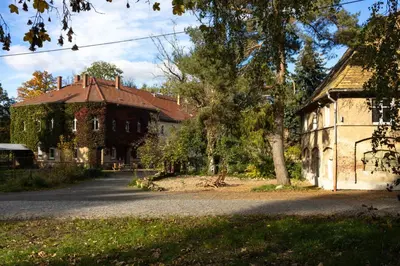 Ein Garten an der Unterkunft Loft Apartment mit großer Badewanne A